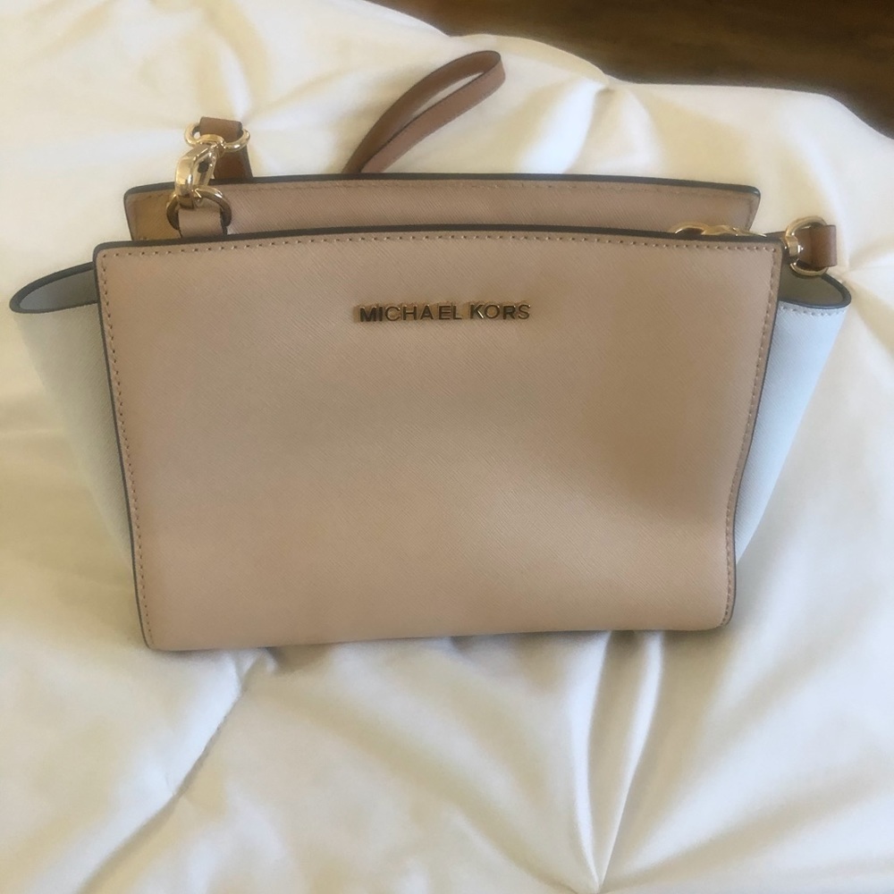 Small Michael Kors crossbody.
